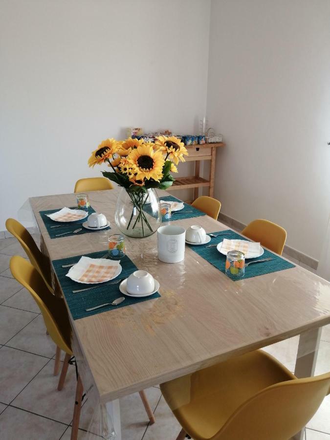 B&B Ginevra Gizzeria Extérieur photo